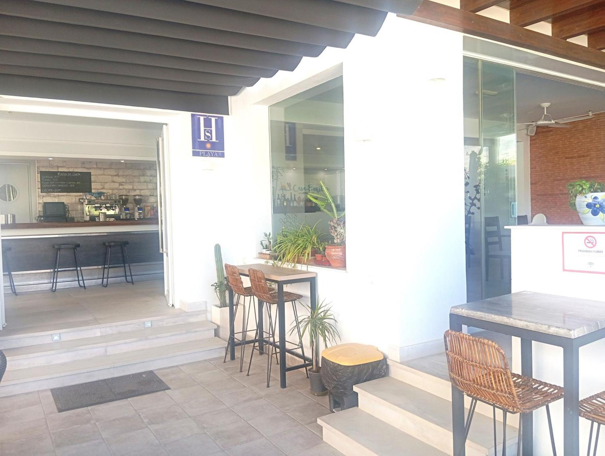 Hostal Casa Emilio Almería Exteriör bild